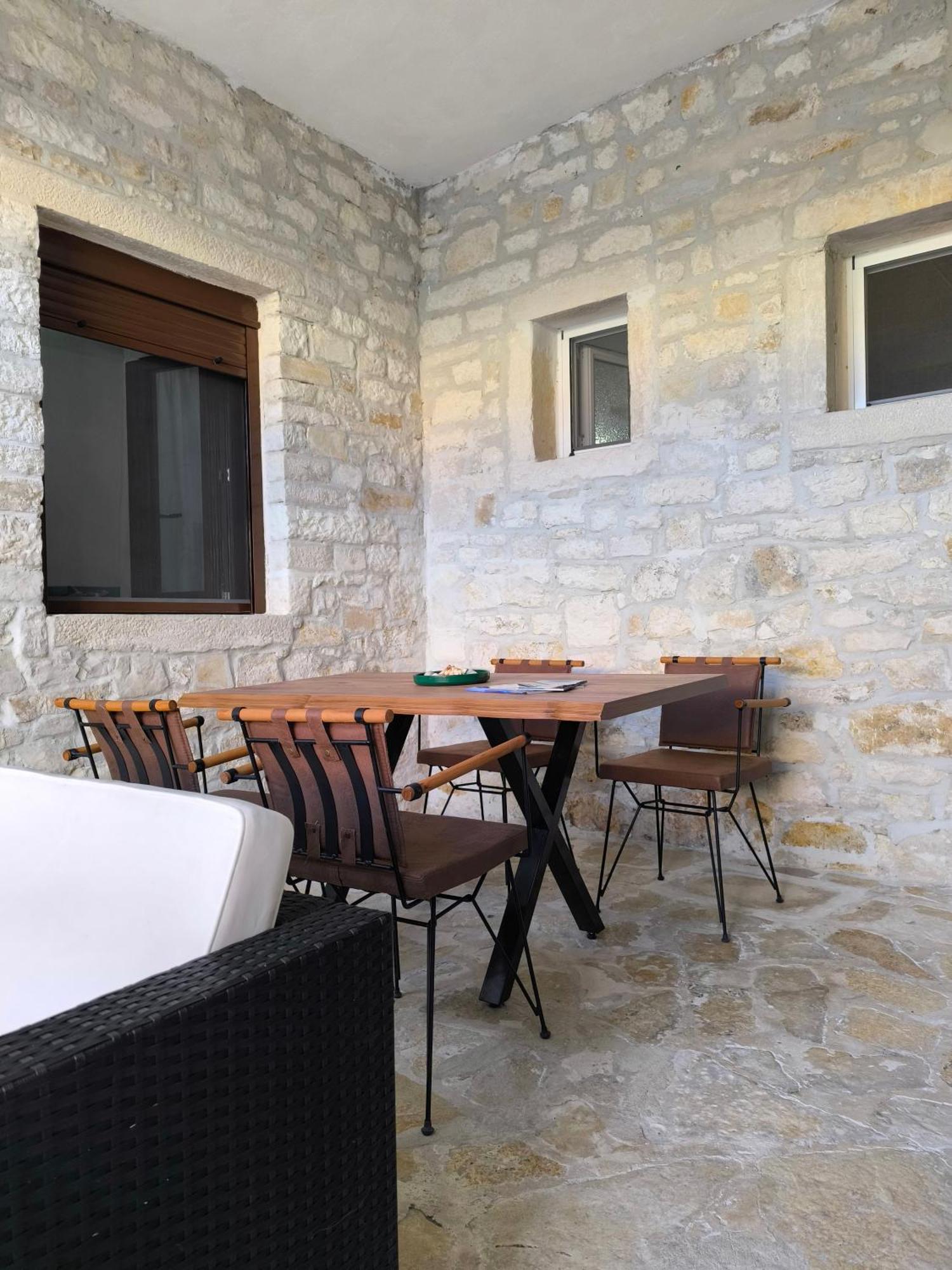 Poseidon Apartments Гайос Экстерьер фото